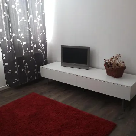 - V Srdci Krusnych Hor * Pernink